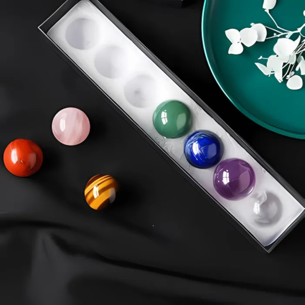 CHAKRA SET OF SEVEN TUMBLE STONES FROM BRAZIL (Chakra Balancing)